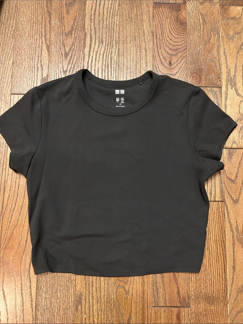 Black Women's Crewneck Short Sleeve crop top